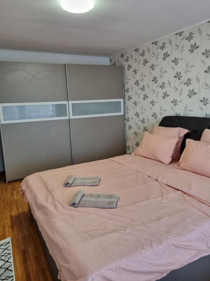 Marya'S Apartamento Râmnicu Vâlcea Exterior foto